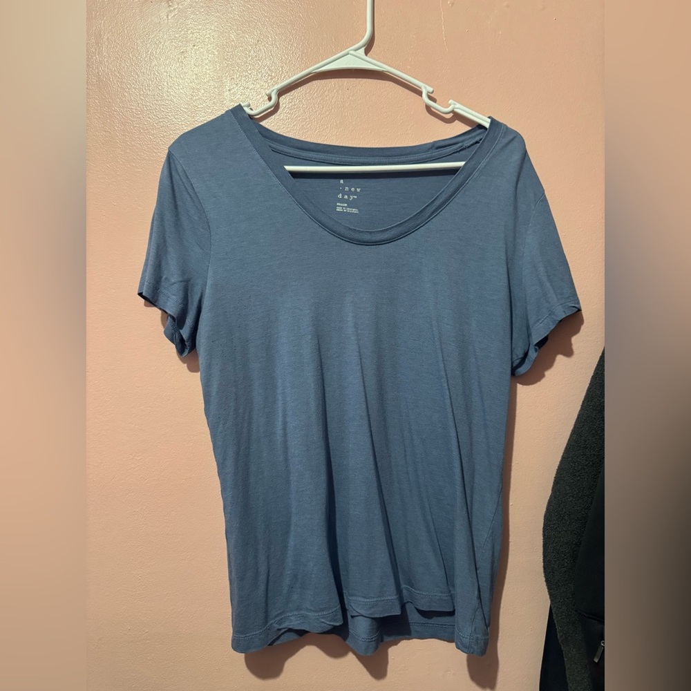 Blue tshirt